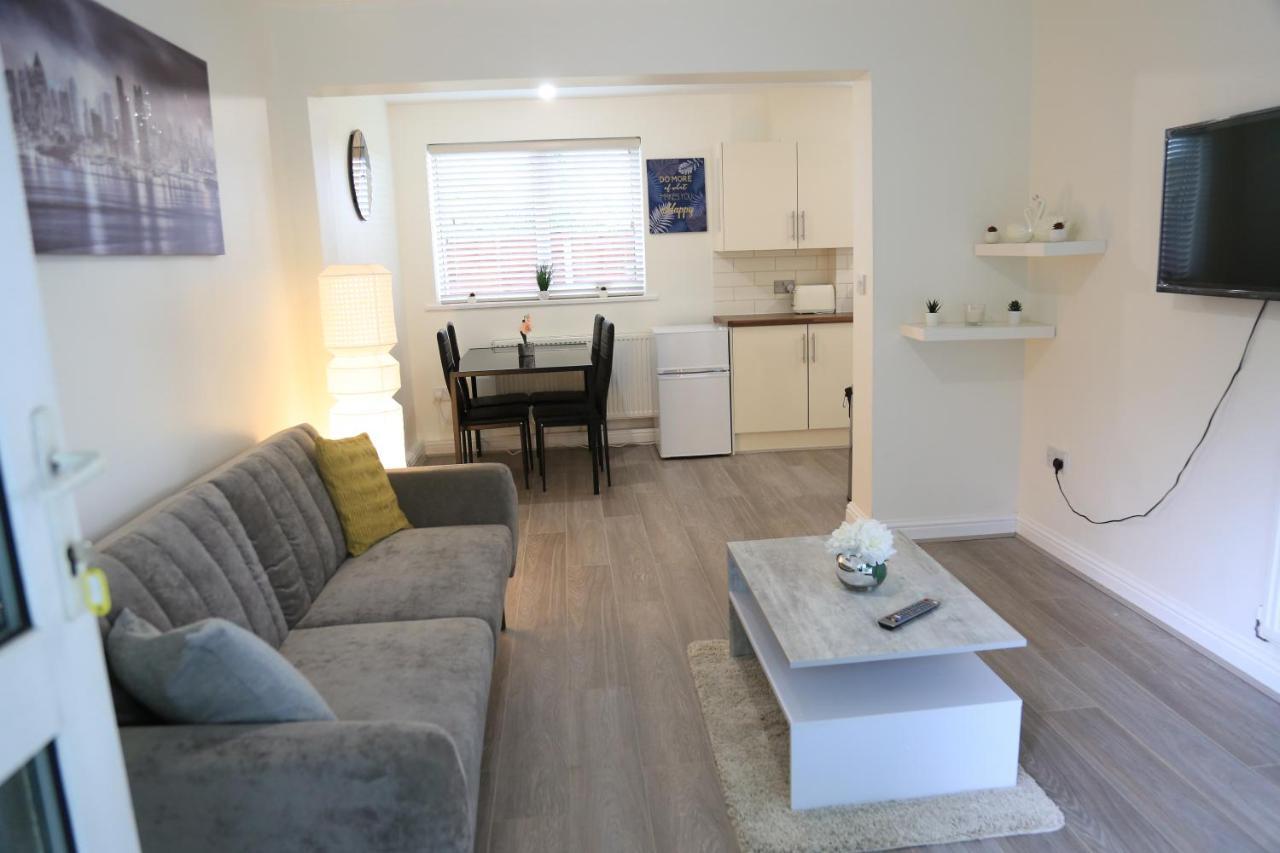 מנצ'סטר Gorgeous Ground Floor Apartment + Free Parking מראה חיצוני תמונה